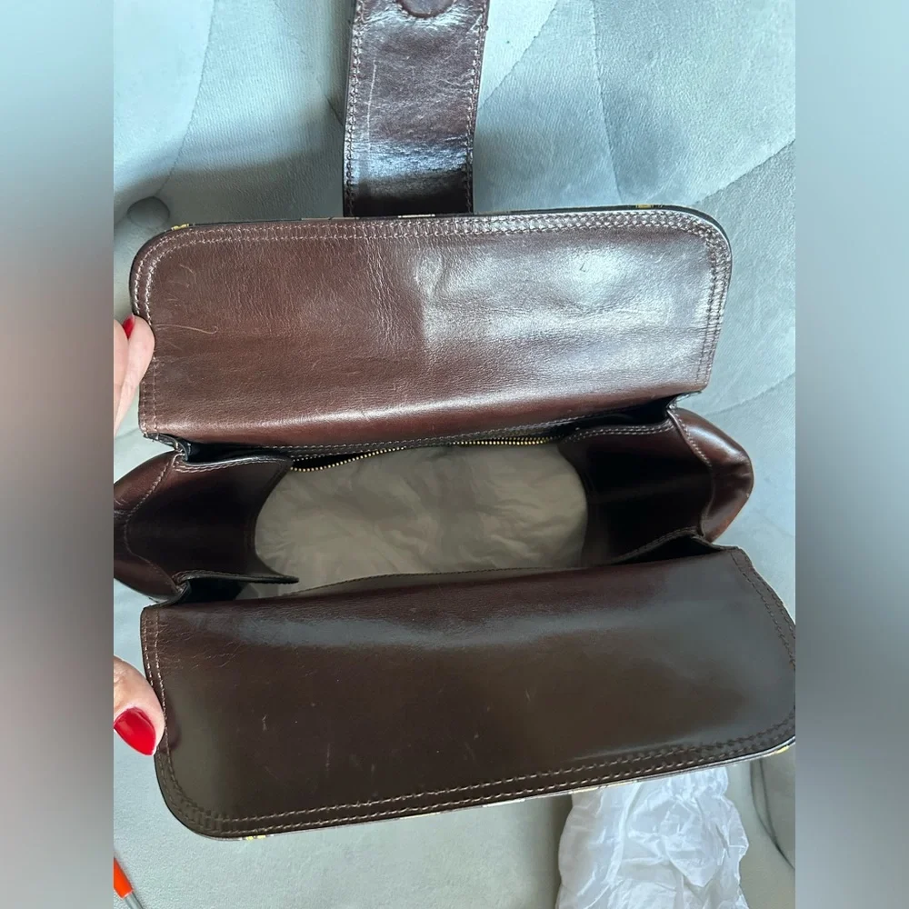 Burberry Rare Bag authentic COA